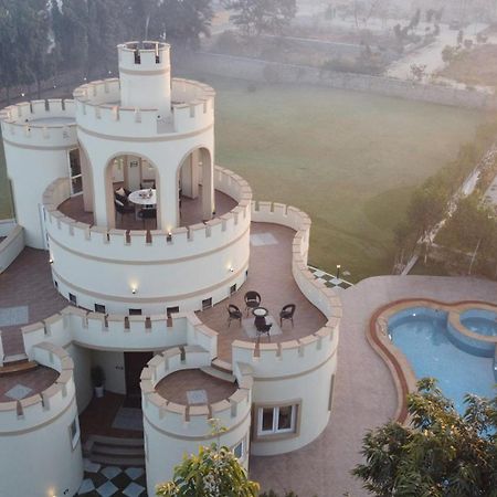 Stayvista'S Mystic Castle With Terrace, Swimming Pool, Lawn With Gazebo Jaipur Dış mekan fotoğraf