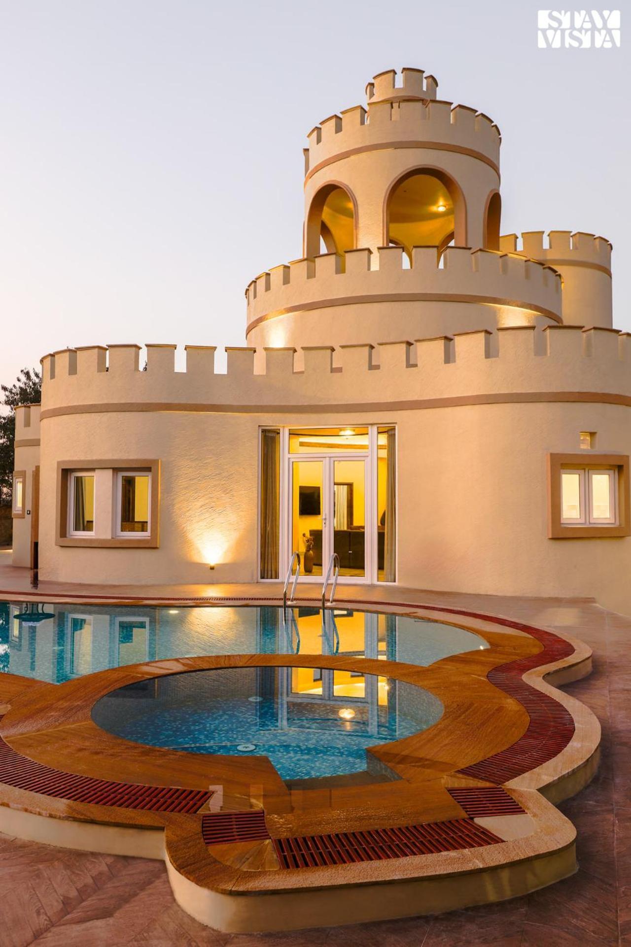 Stayvista'S Mystic Castle With Terrace, Swimming Pool, Lawn With Gazebo Jaipur Dış mekan fotoğraf